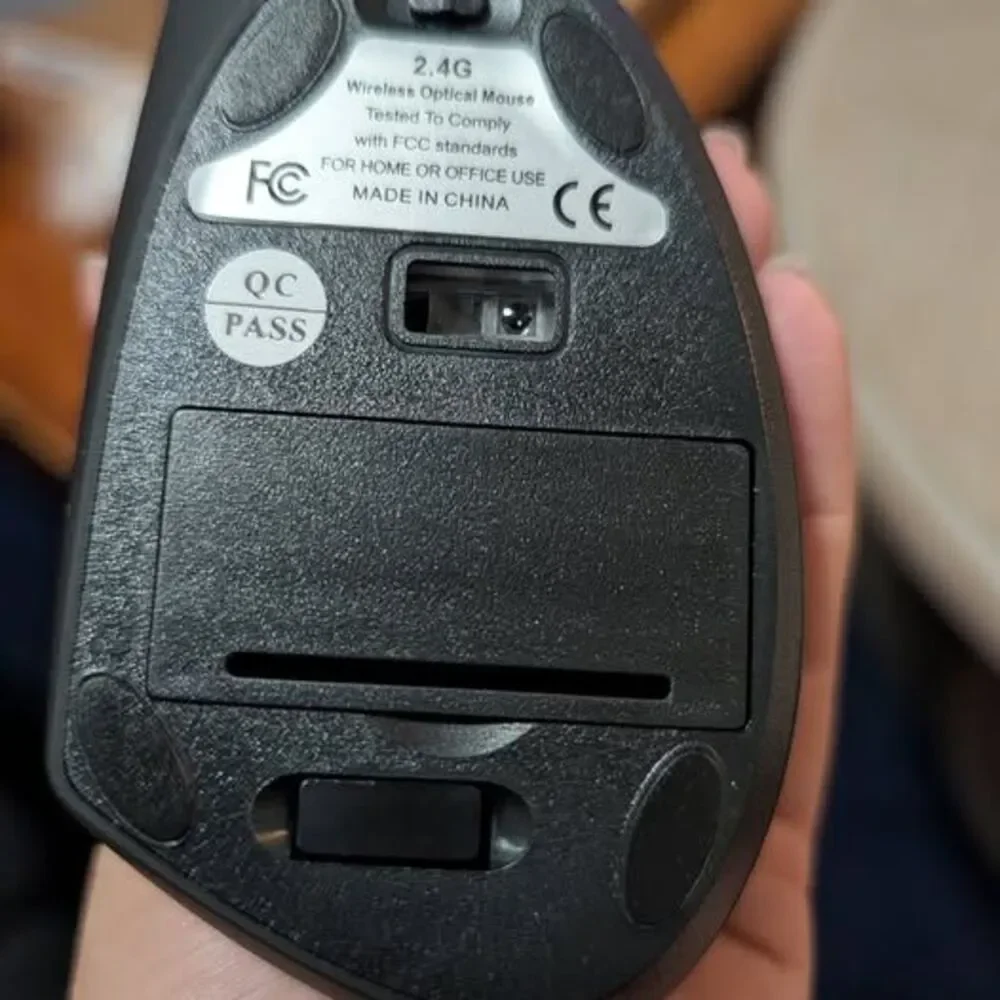 Left-Handed Ergonomic Mouse